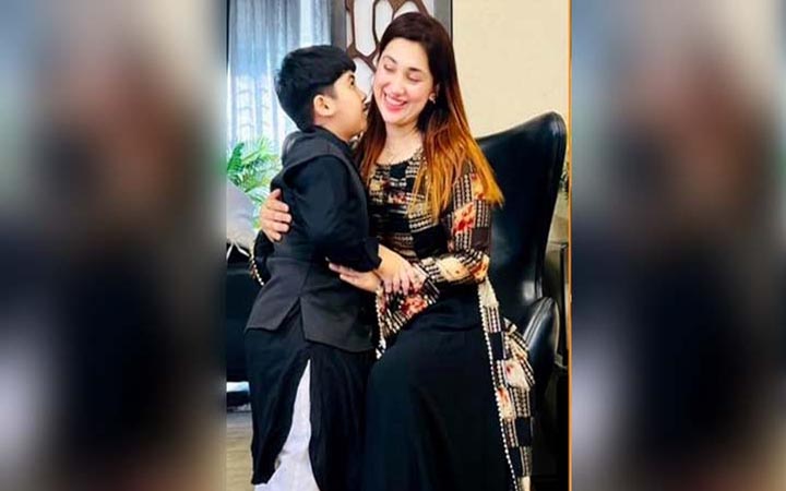 জয়কে সাথে নিয়ে ঈদ কাটল অপু বিশ্বাসের
